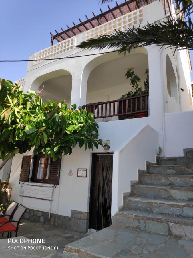 Dora Apartment