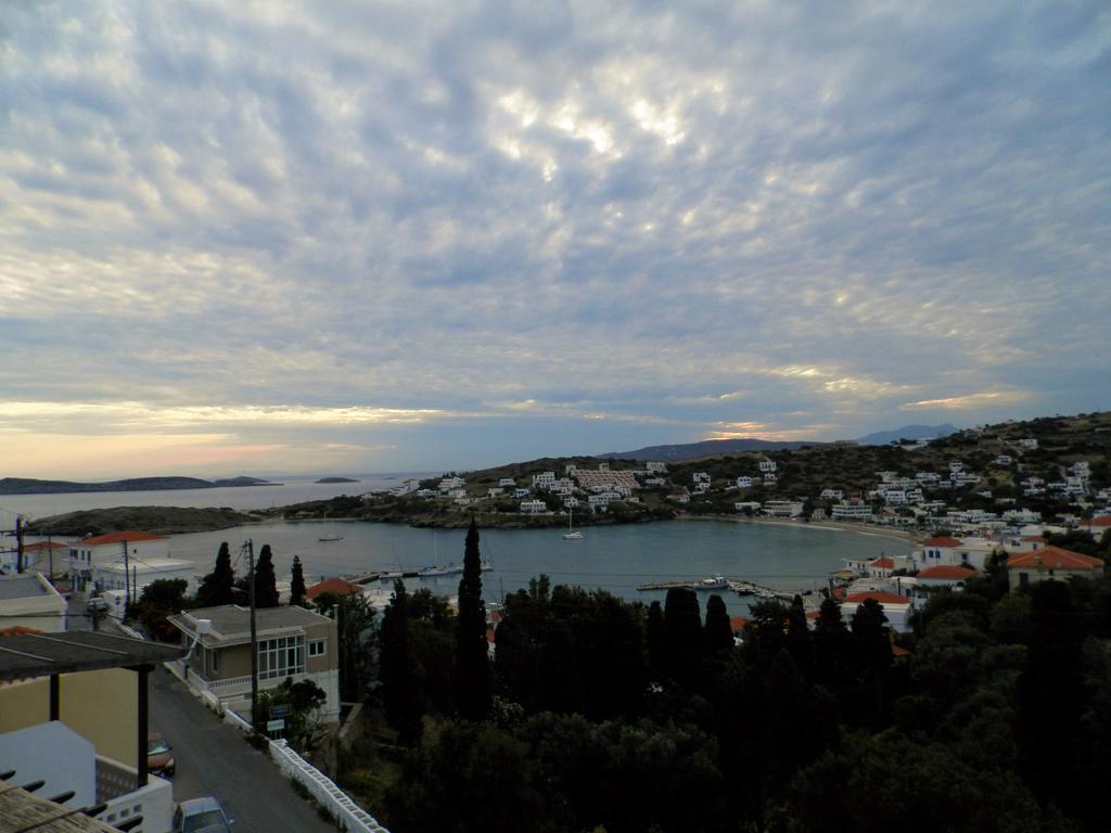 Dora Batsi (Andros)